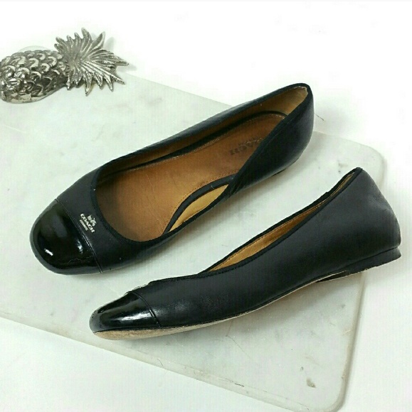 Coach Chelsea patent leather cap toe flat size 8 - Picture 7 of 8